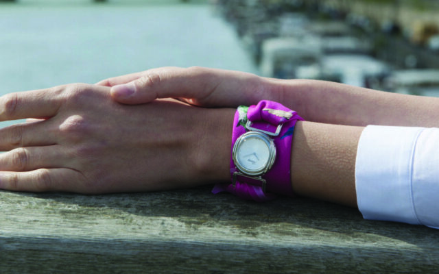 POIRAY x INES DE PARCEVAUX : POIRAY réinvente une nouvelle façon de porter ses montres.
