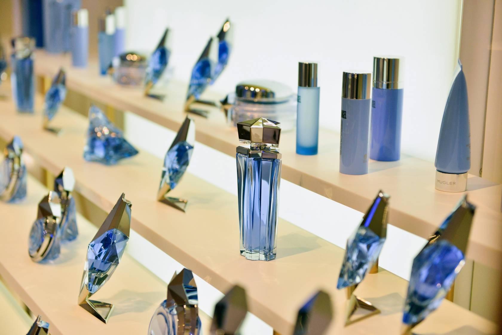 Les People aiment ANGEL de MUGLER