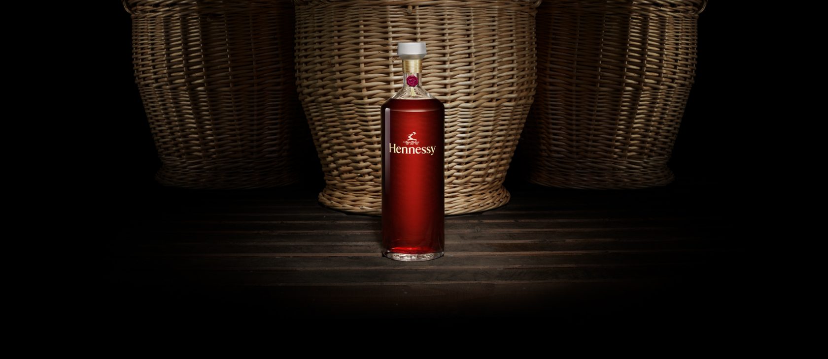 LA MAISON HENNESSY PRESENTE EN AVANT-PREMIERE L’EDITION PARTICULIERE N°5