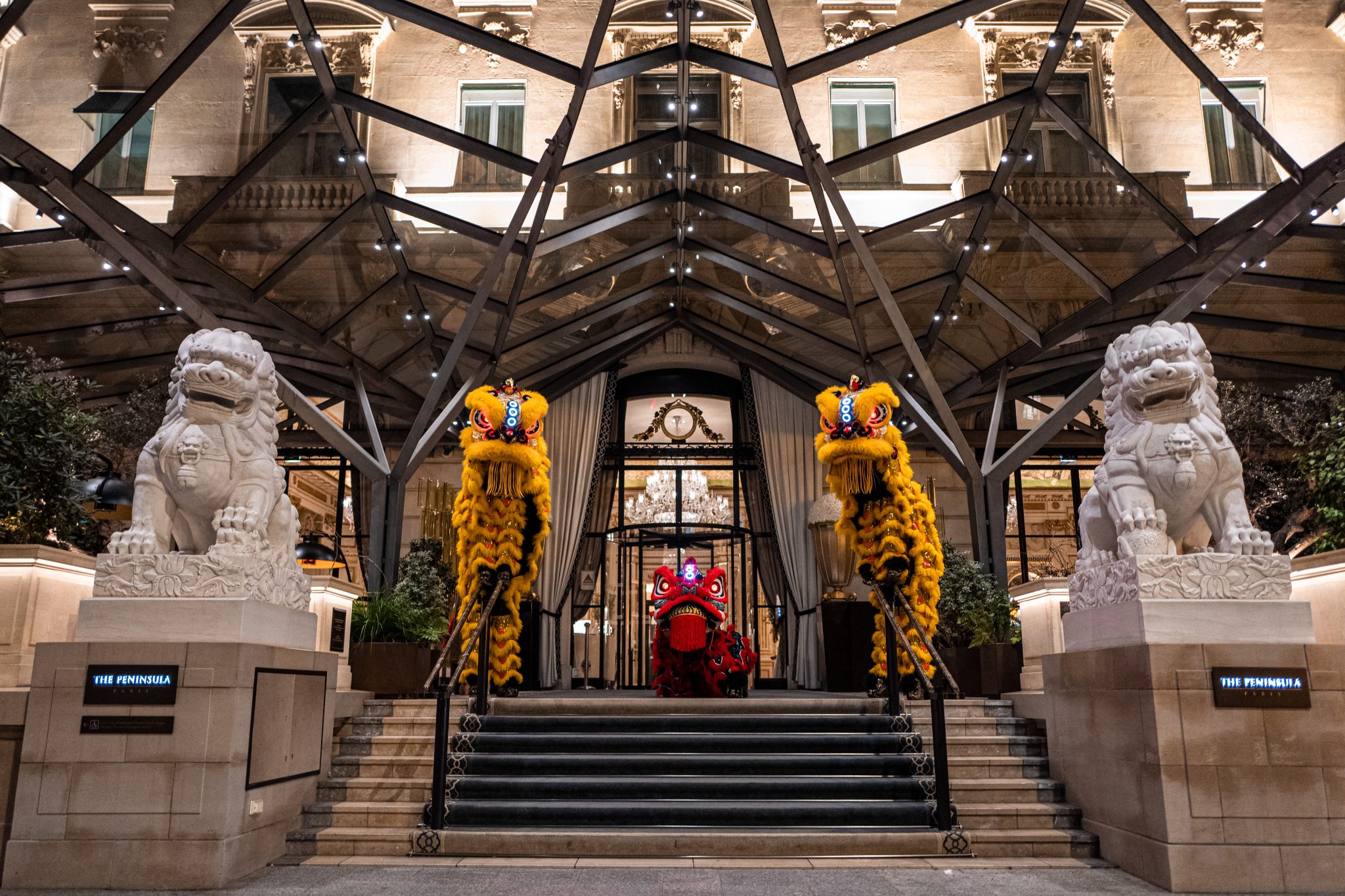 LILI CÉLÈBRE LE NOUVEL AN LUNAIRE ET L’ANNÉE DU DRAGON DE BOIS lili