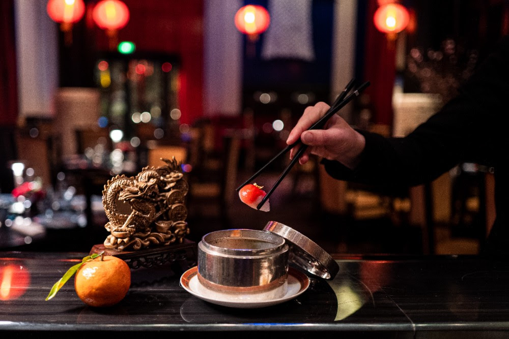 LILI CÉLÈBRE LE NOUVEL AN LUNAIRE ET L’ANNÉE DU DRAGON DE BOIS lili