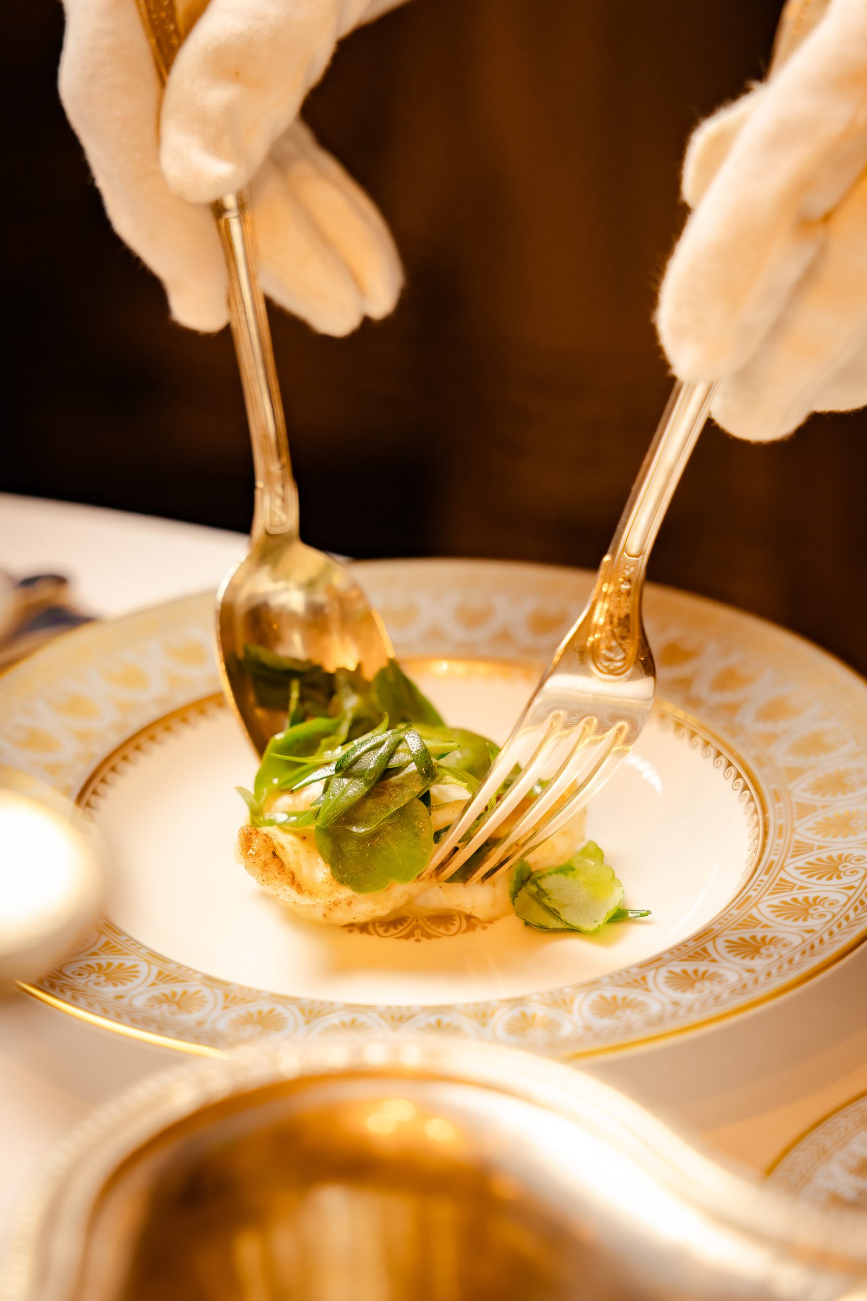 moyen lgc le grand banquet dîner plat...@ilyafoodstories