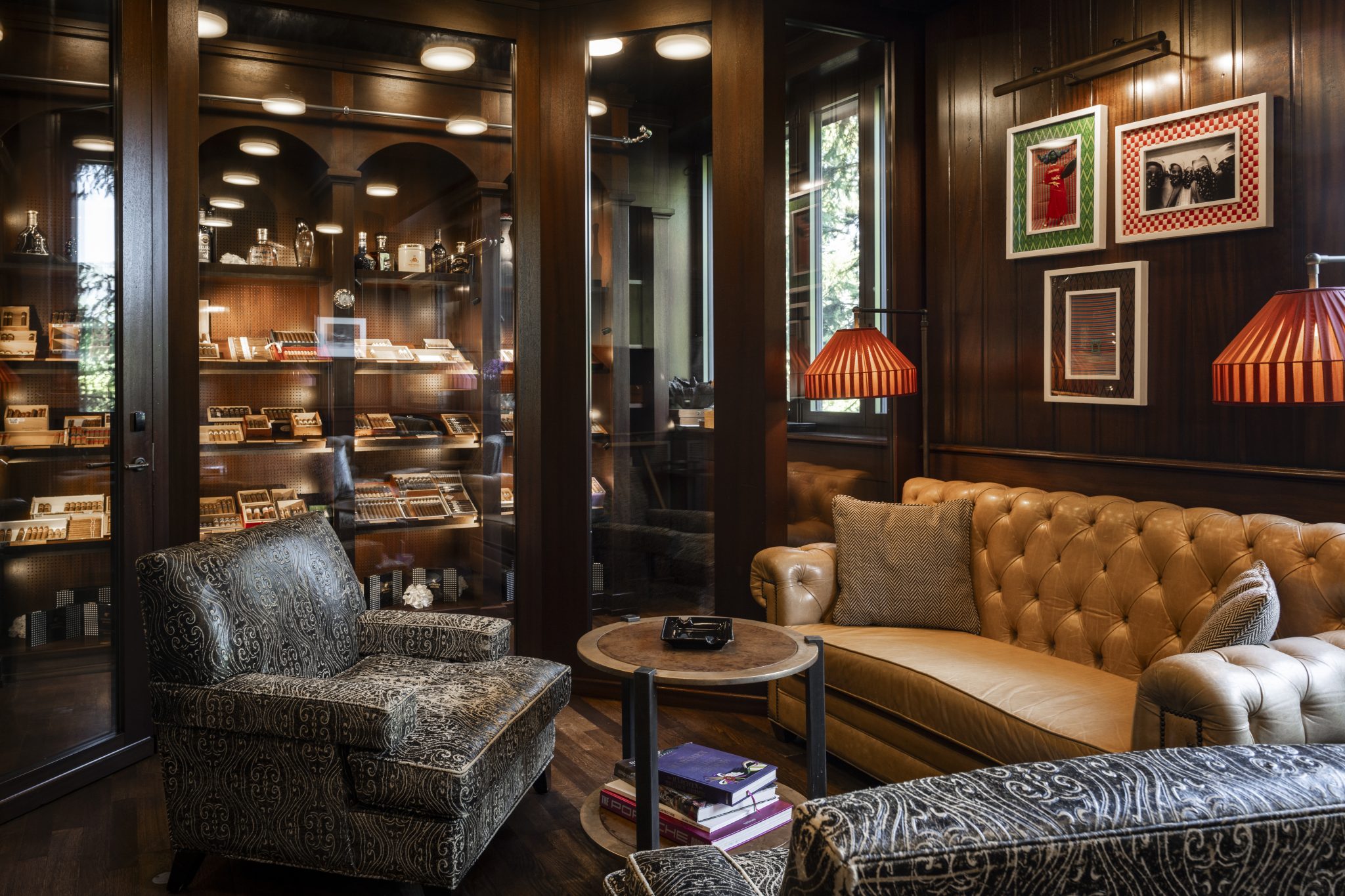 cigar lounge 0227