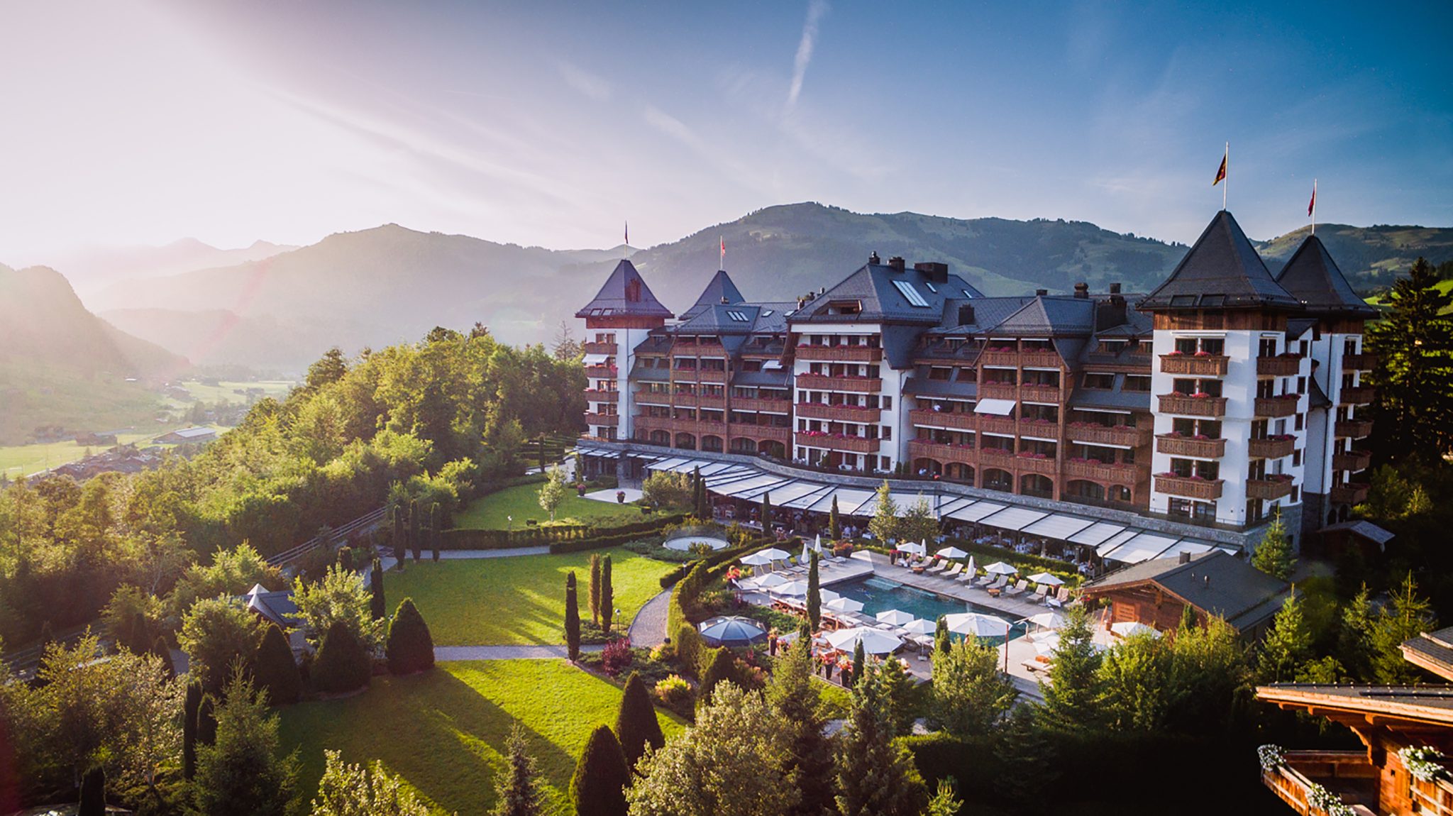 thealpinagstaad exterior 06 (1)