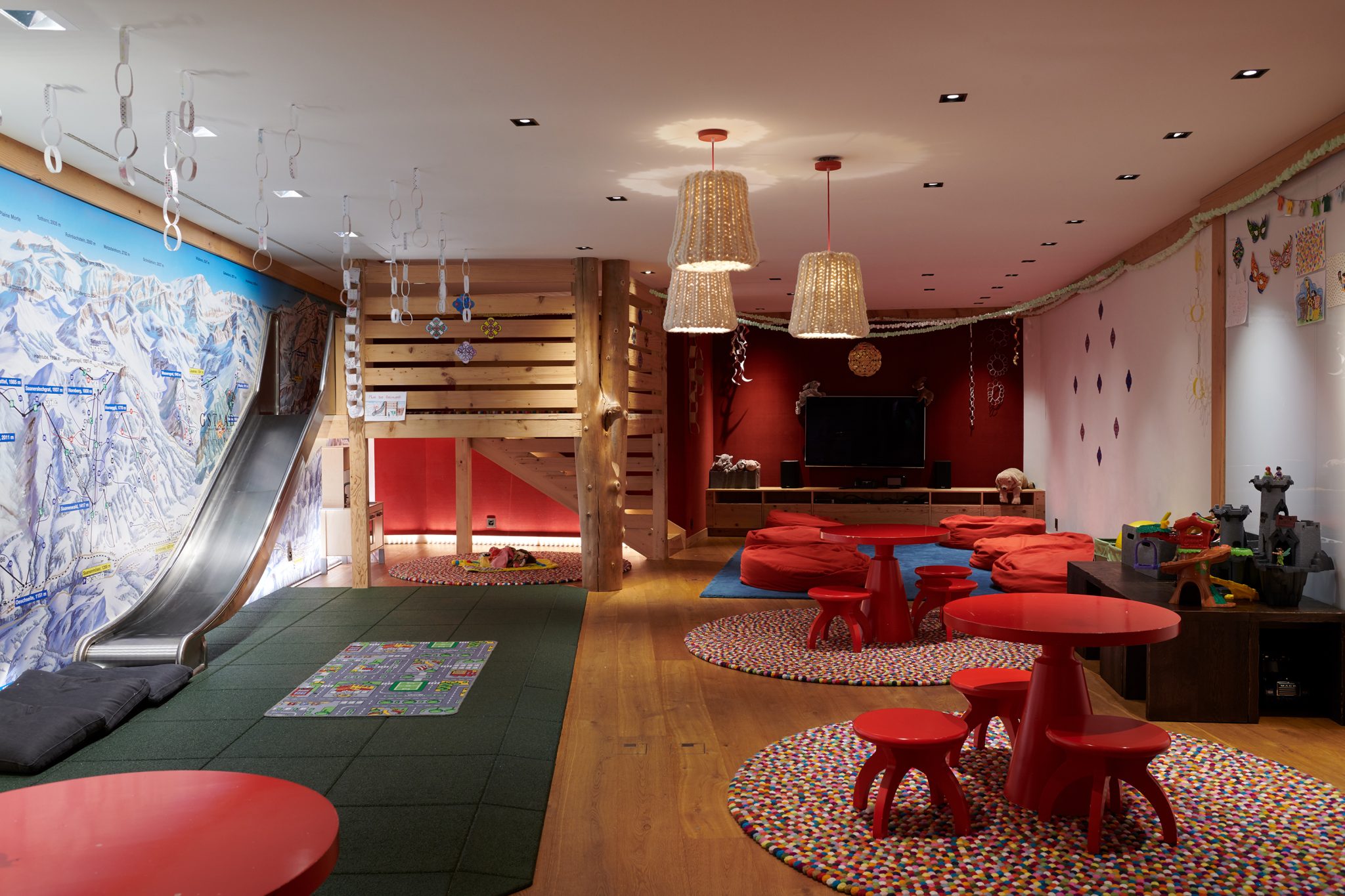 thealpinagstaad treehouseclub 01