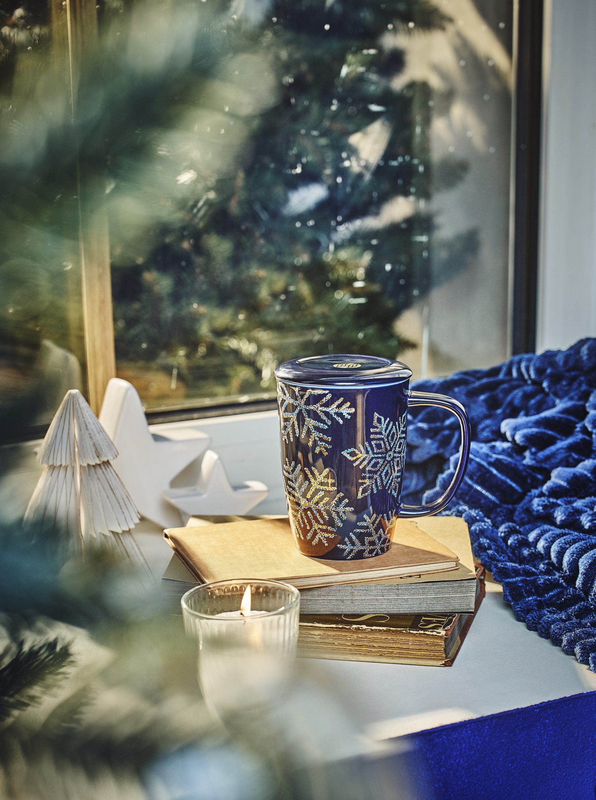 palais des thés mug infuseur de noël ambiance portrait @guillaumeczerwg