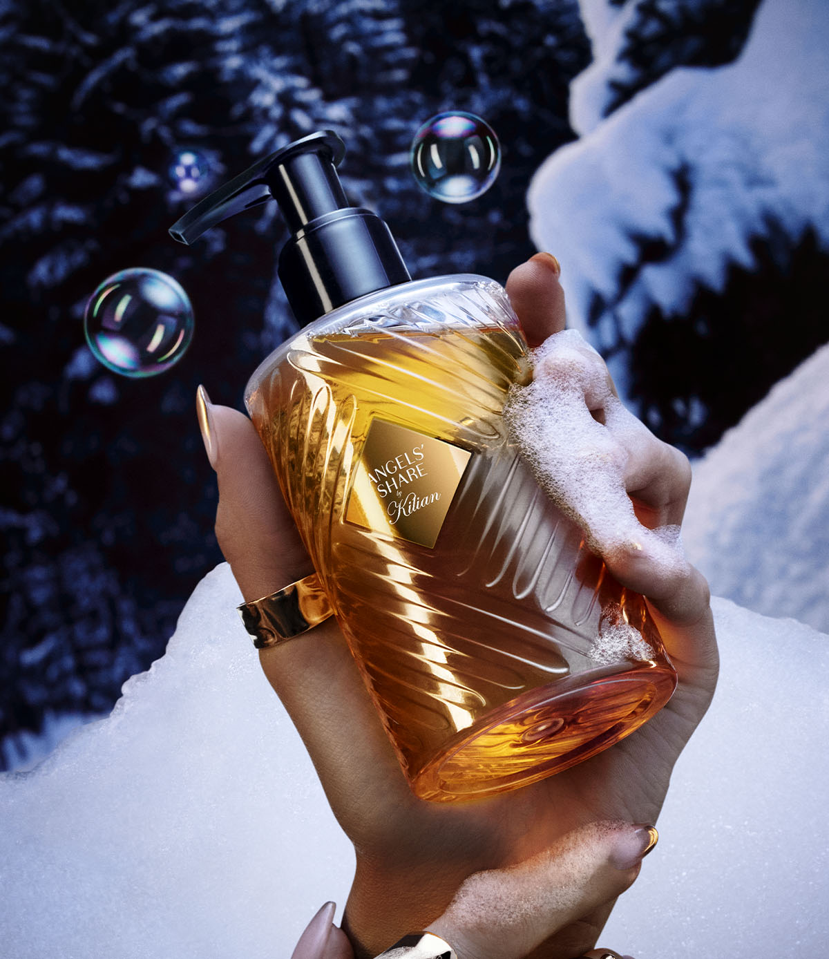 kilian paris_www.obsessionluxe.com_www.lamodecnous.com fy25 26 holiday season digital content global ag shower gel rvb www.obsessionluxe.om www.lamodecnous.com 1200x1388