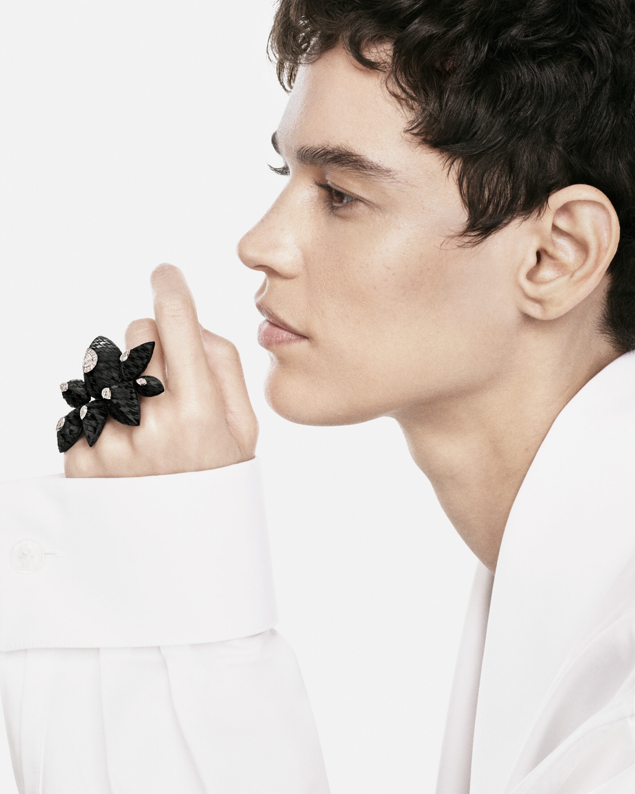 Boucheron célèbre l’humain avec « Human Being »